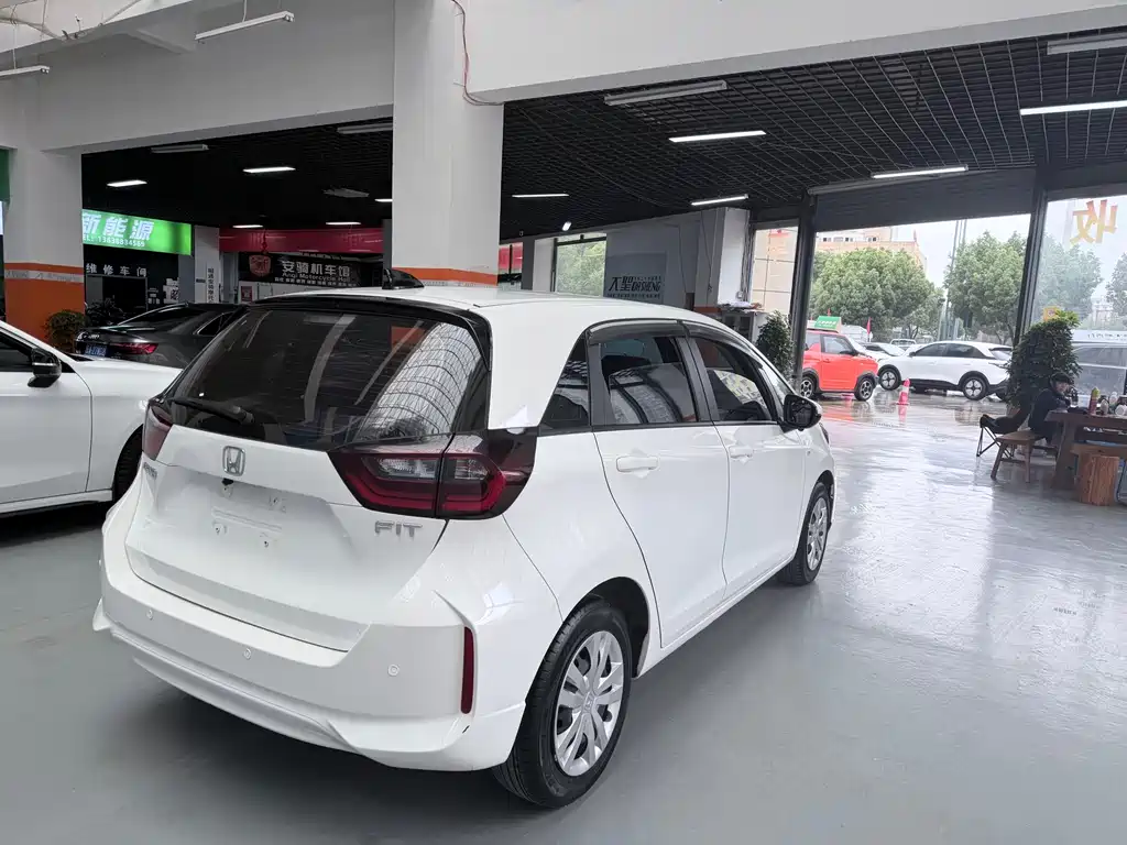 Honda Fit 2023 — фото 12