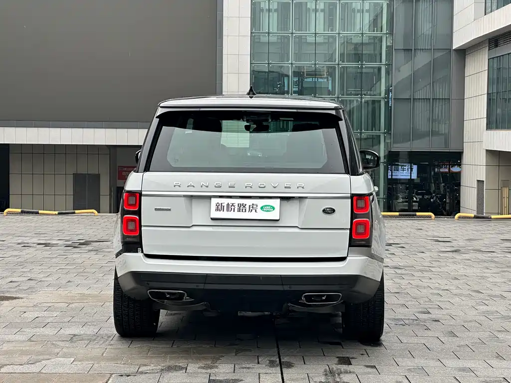 Land Rover Range Rover 2018 — фото 16
