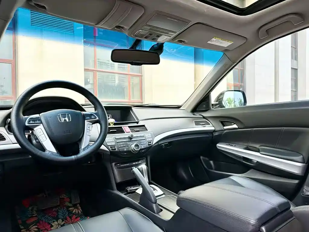 Honda Crosstour 2015 — фото 7