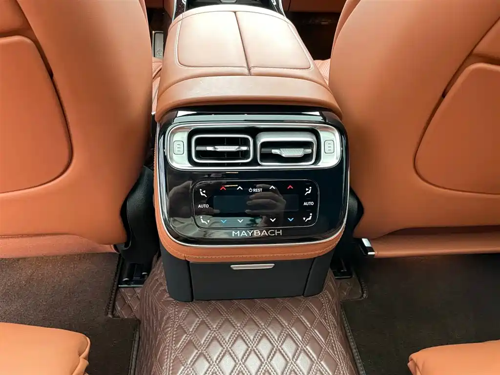 Mercedes-Benz S-Class 2022 — фото 16