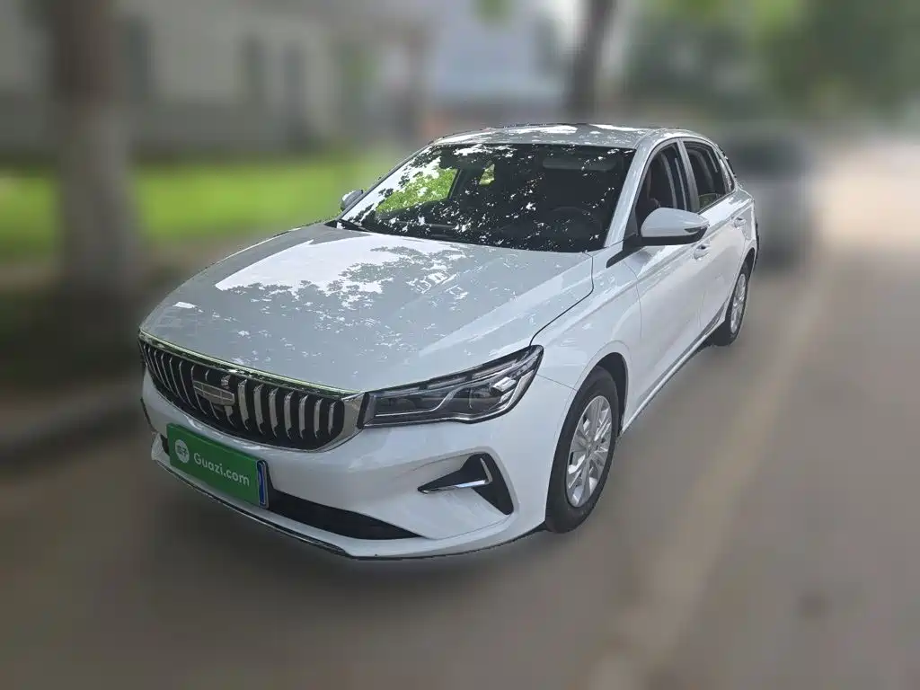 Geely Emgrand 2025