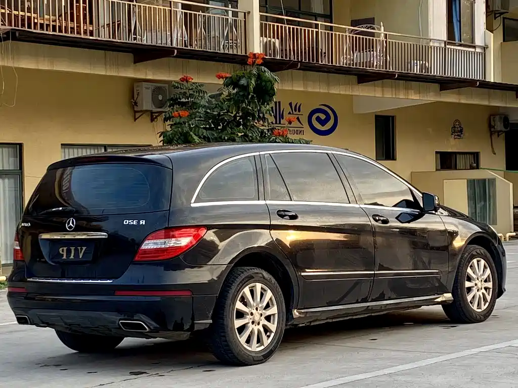 Mercedes-Benz R-Class 2015 — фото 9