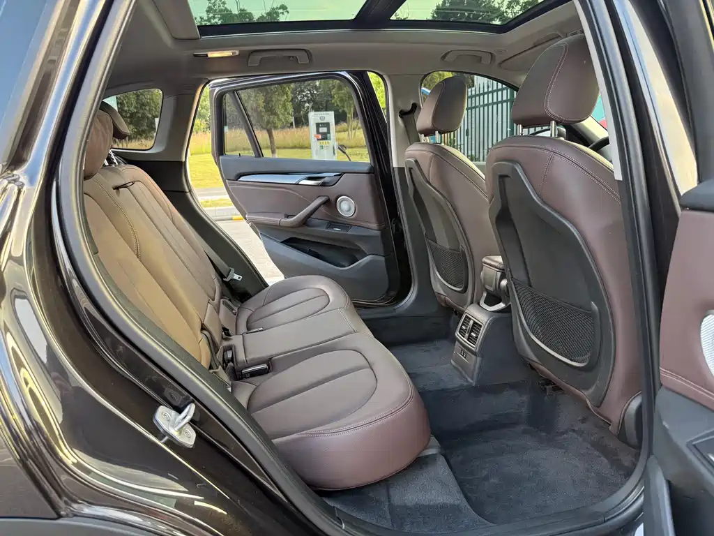 BMW X1 2022 — фото 13