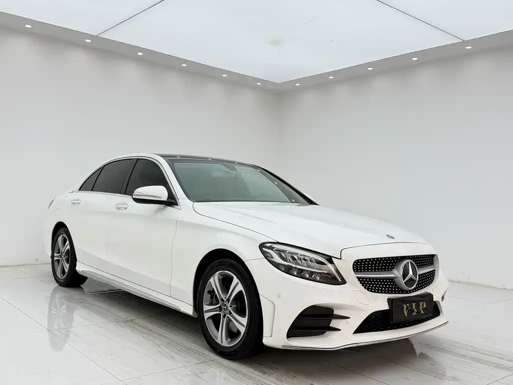 Mercedes-Benz C-Class 2019 — фото 2
