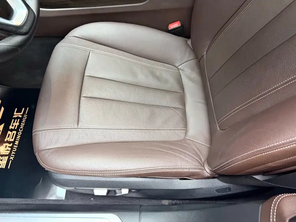 BMW 7 Series 2017 — фото 12
