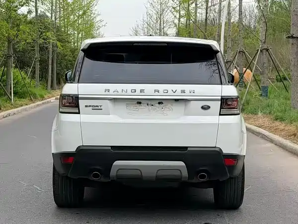 Land Rover Range Rover Sport 2015