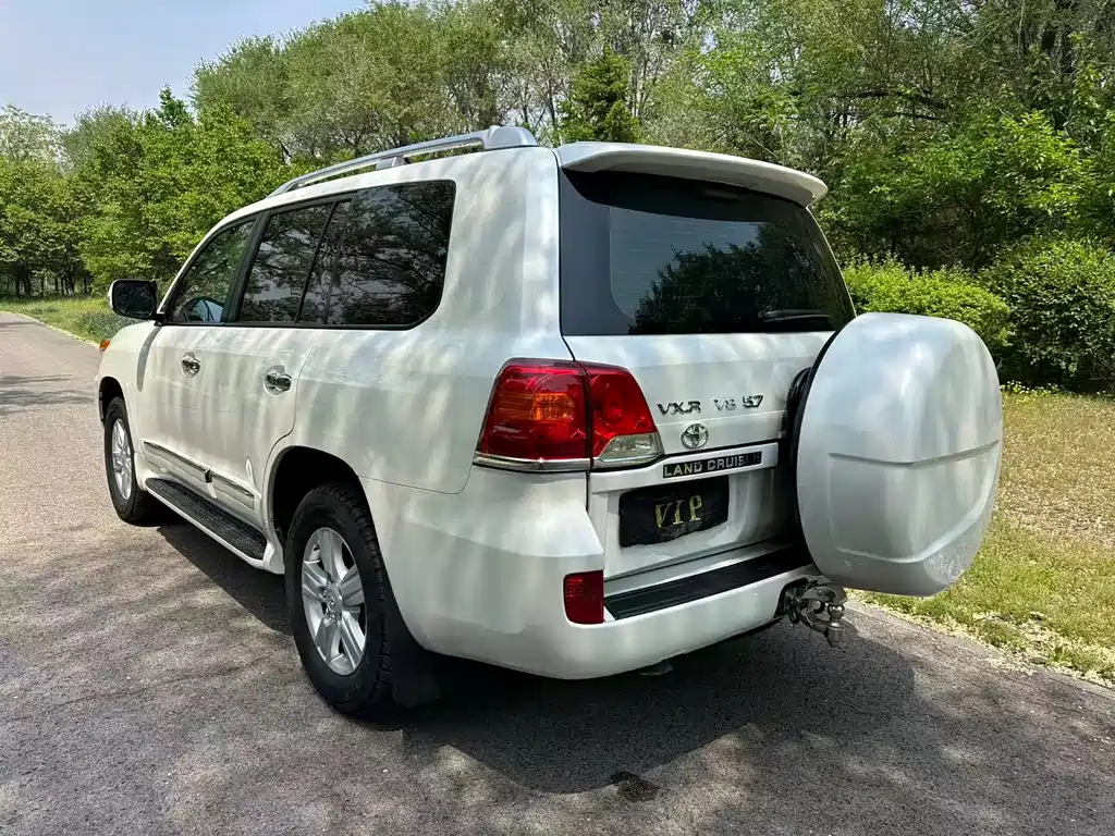Toyota Land Cruiser 2016 — фото 4