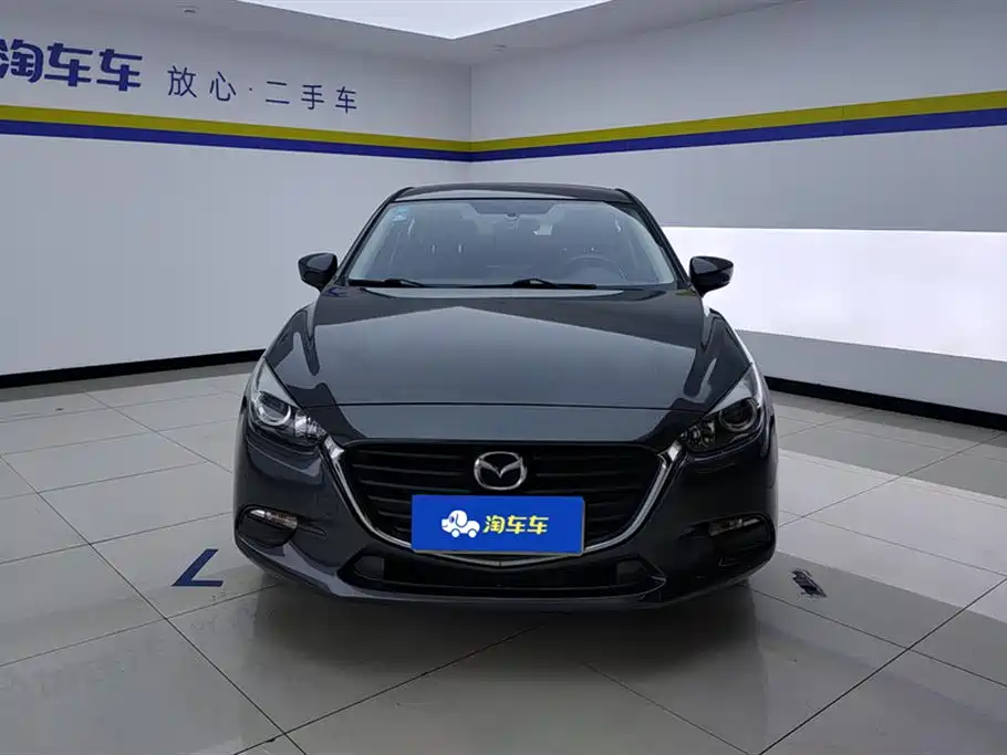 Mazda 3 Axela 2018 — фото 2
