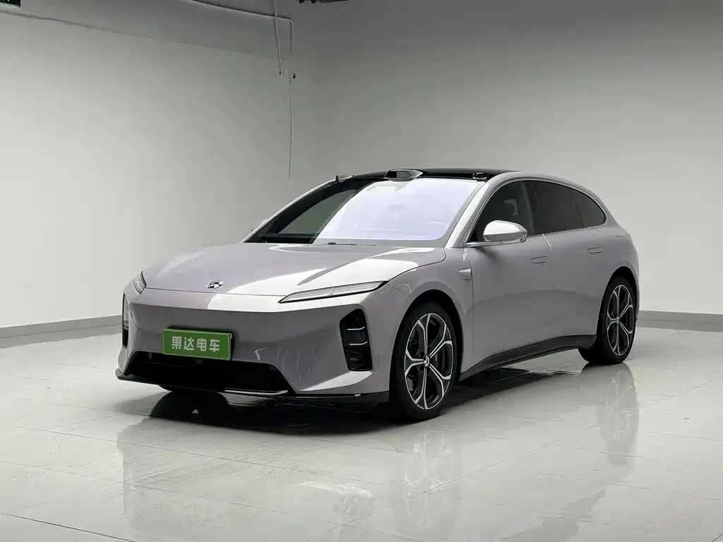 NIO ET5T 2025