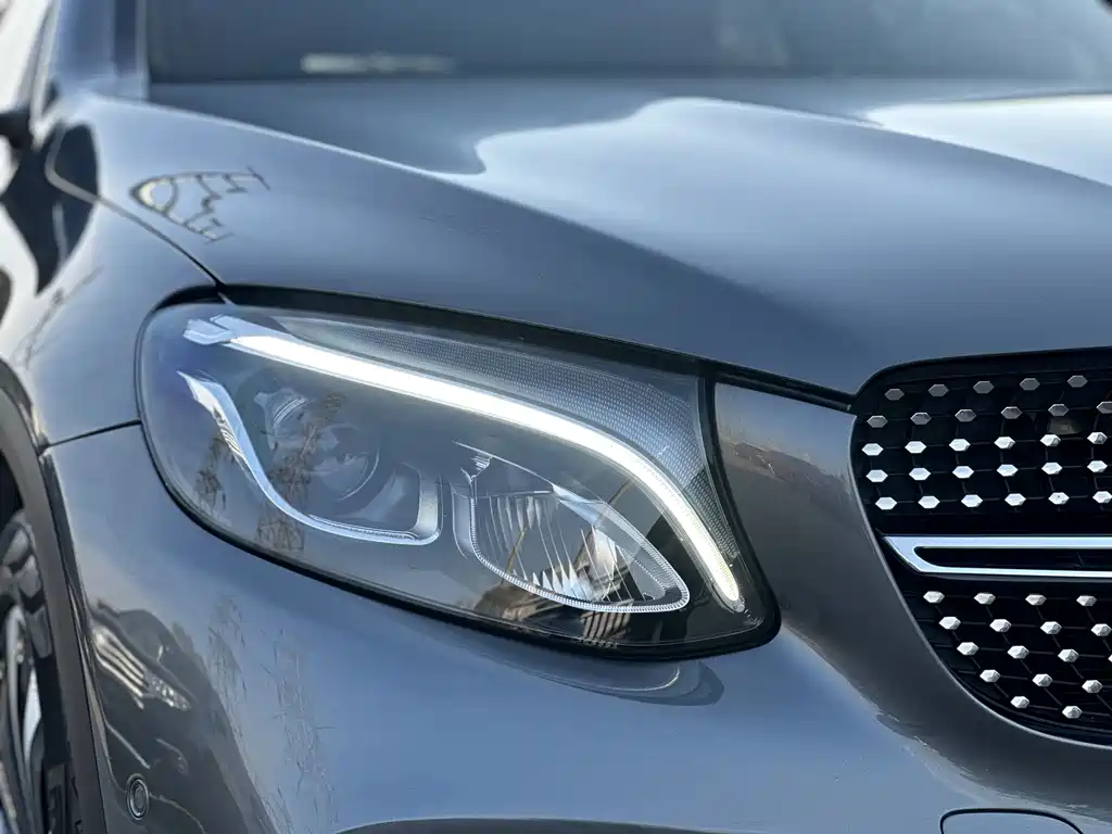 Mercedes-Benz GLC Coupe 2018 — фото 29