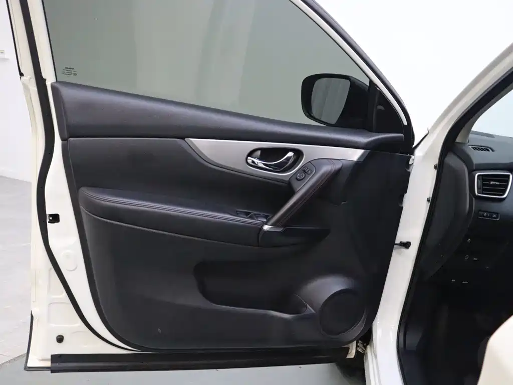 Nissan Qashqai 2021 — фото 12