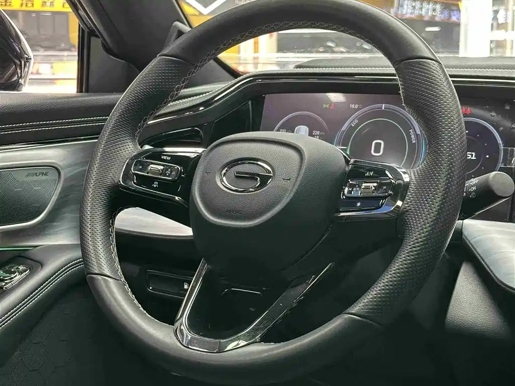 GAC Motor Trumpchi GS8 2022 — фото 8