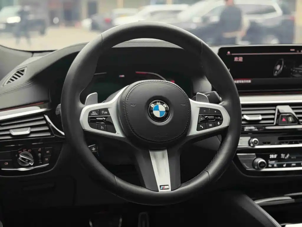 BMW 6 Series GT 2020 — фото 12