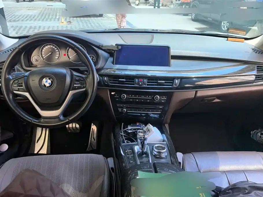 BMW X5 2015 — фото 12