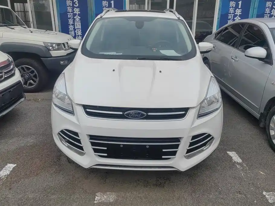 Ford Kuga 2015 — фото 2