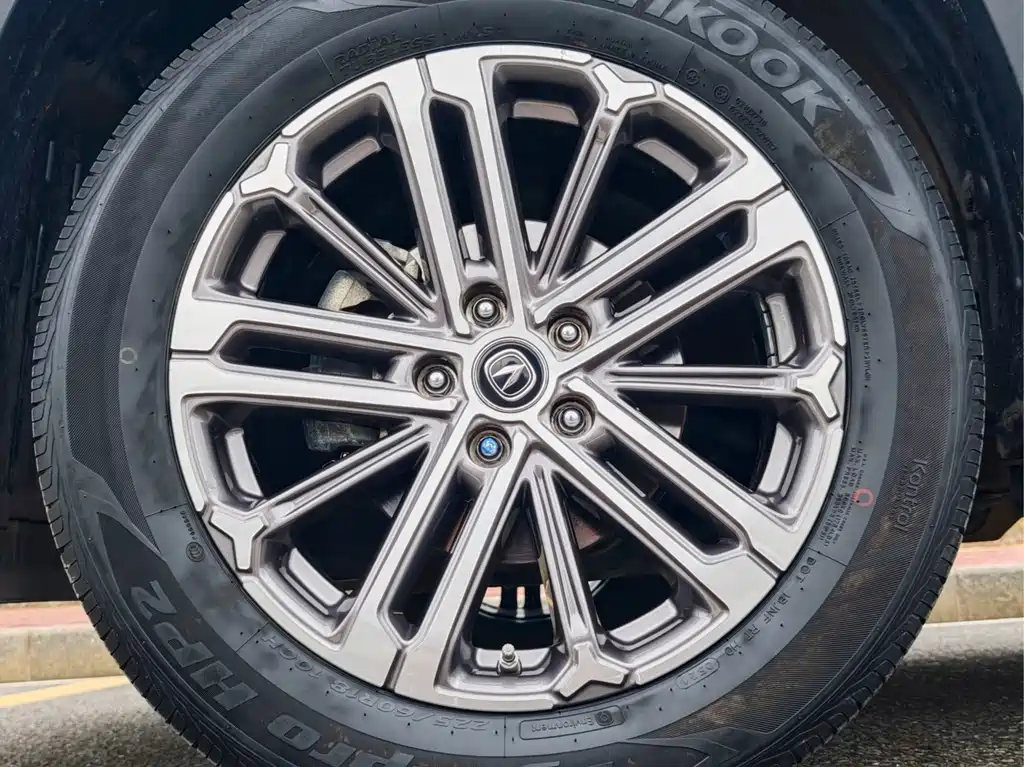 Changan CS75PLUS 2021 — фото 17