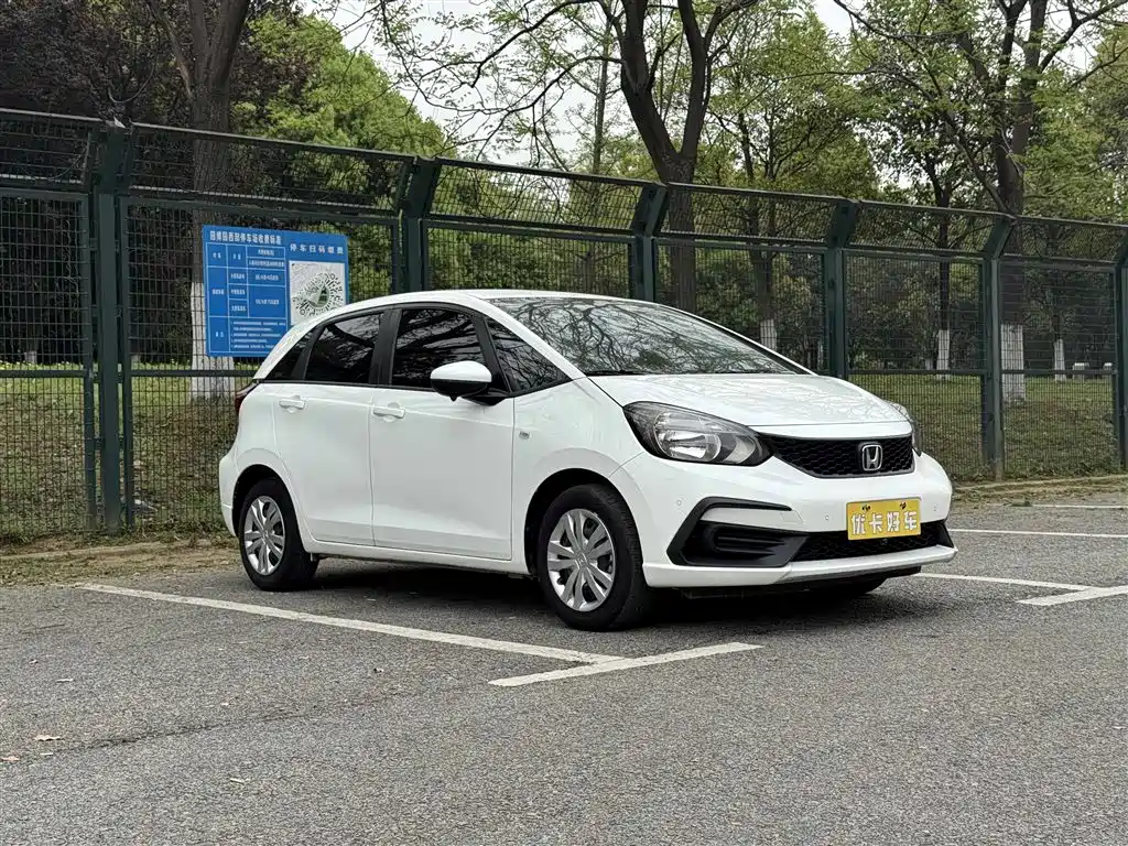 Honda Fit 2022 — фото 3