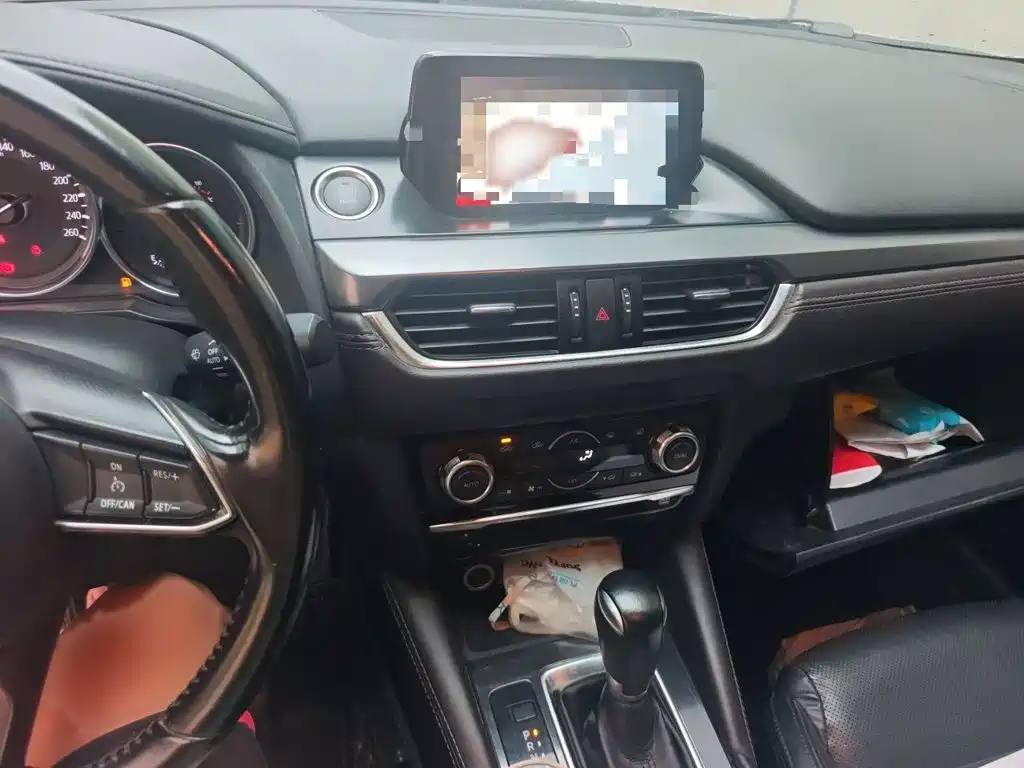 Mazda Atenza 2018