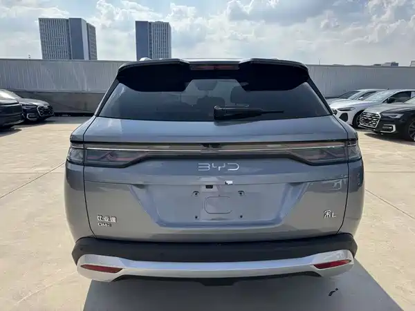 BYD Song L DM-i 2024