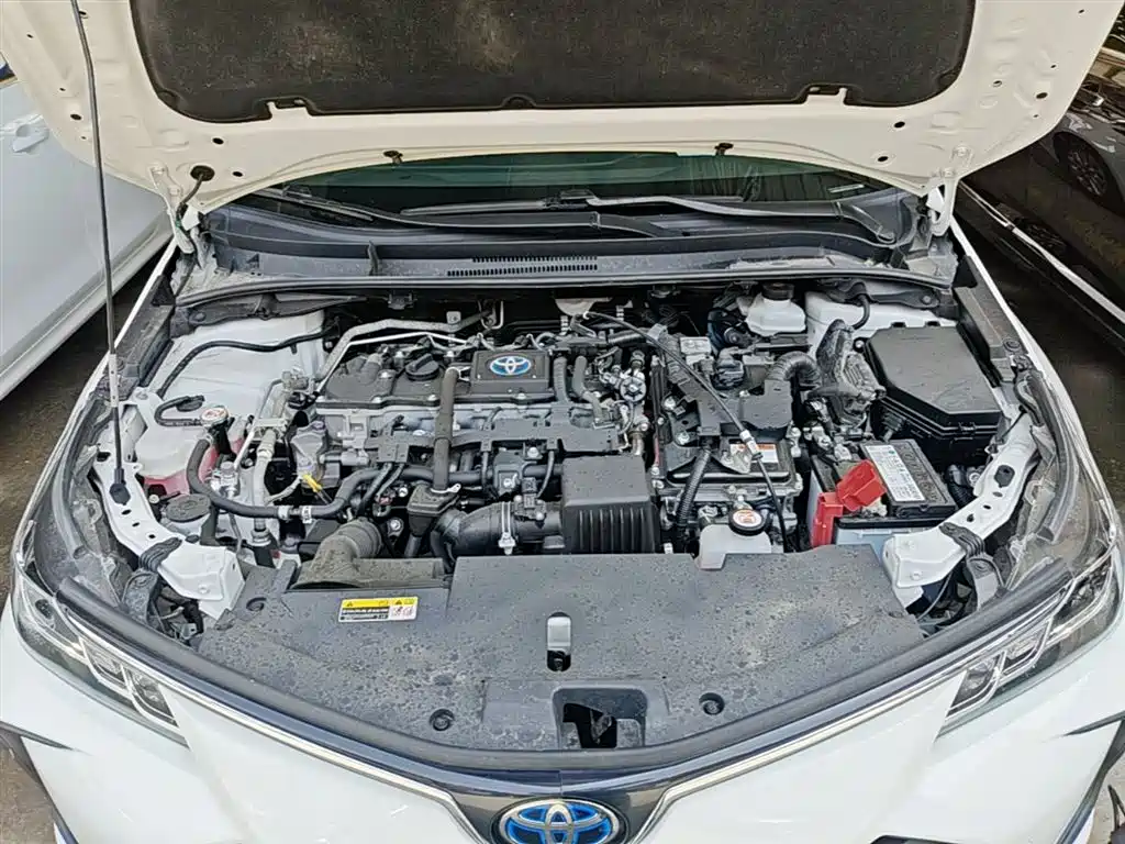 Toyota Corolla 2023 — фото 20