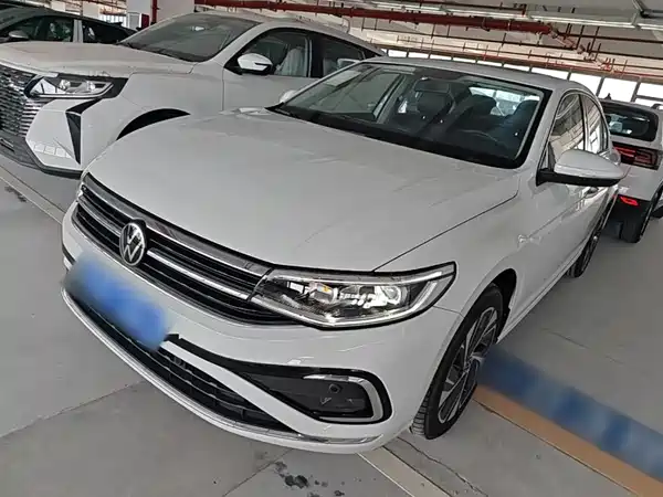 Volkswagen Bora 2024