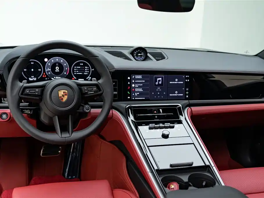 Porsche Panamera 2025 — фото 14
