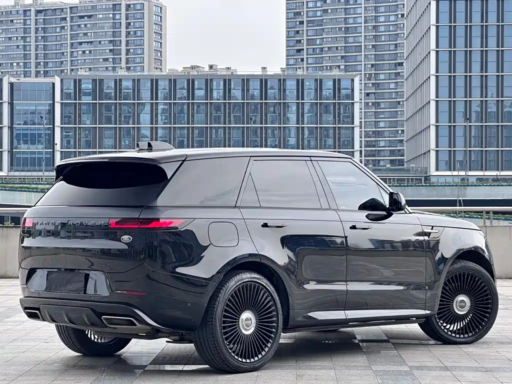 Land Rover Sport 2024 — фото 13