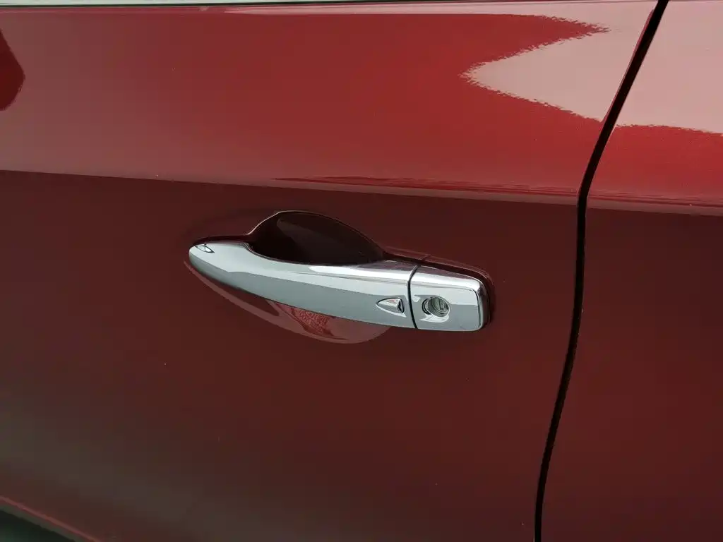 Nissan Tiida 2021 — фото 18