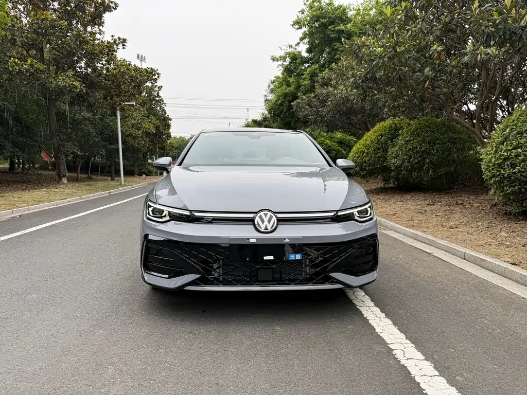Volkswagen Golf 2026