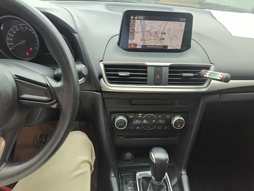 Mazda 3 Angkesela 2017 — фото 13