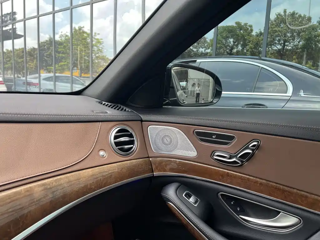 Mercedes-Benz S-Class 2016 — фото 11