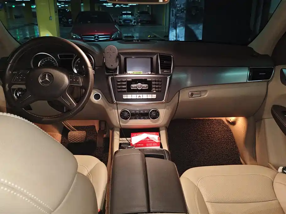 Mercedes-Benz M-Class 2013 — фото 12