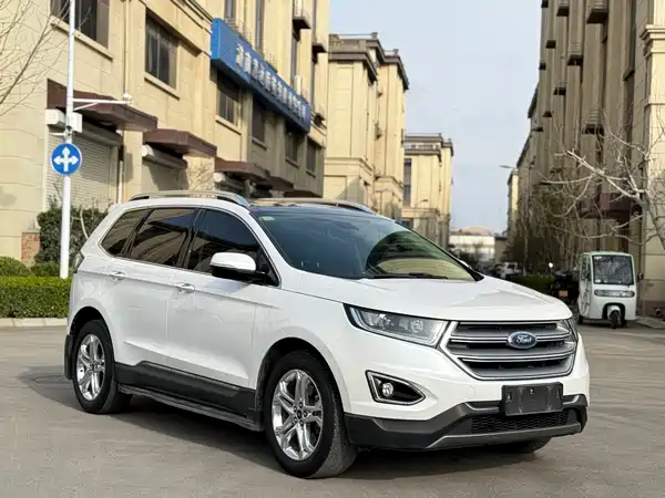 Ford Edge 2015