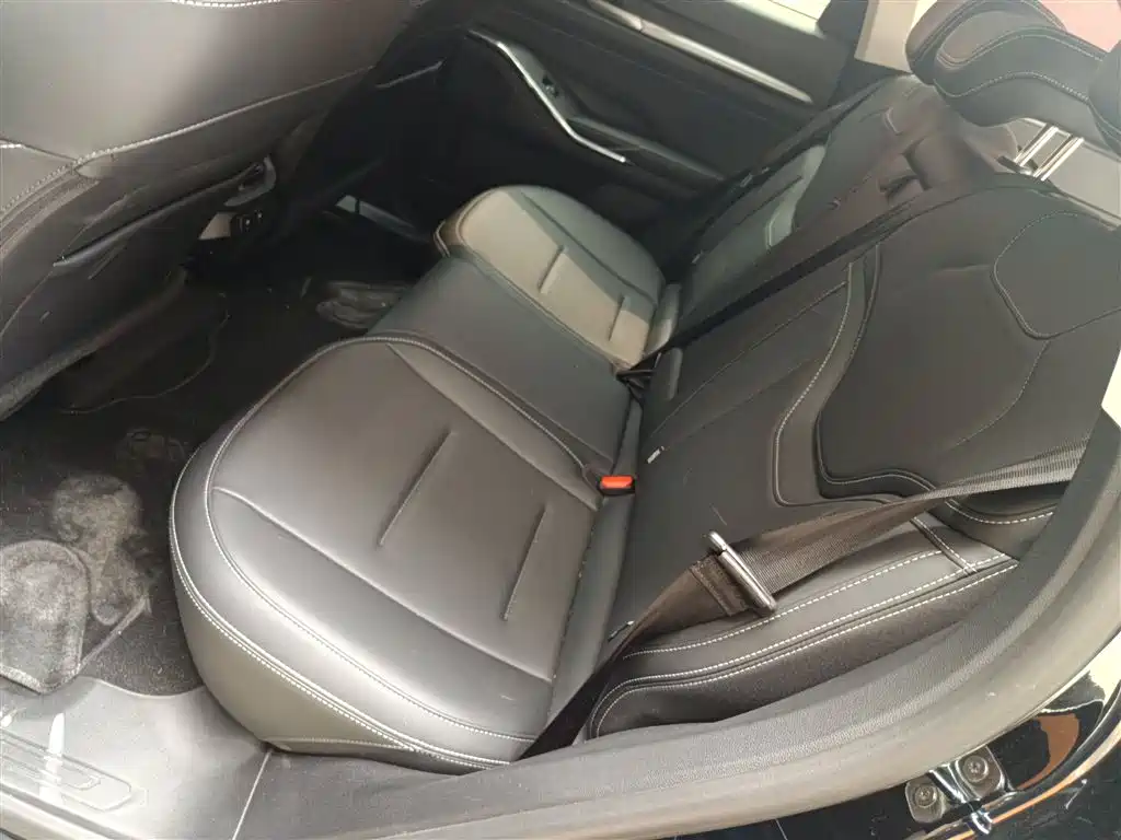 Haval H6 2023 — фото 17