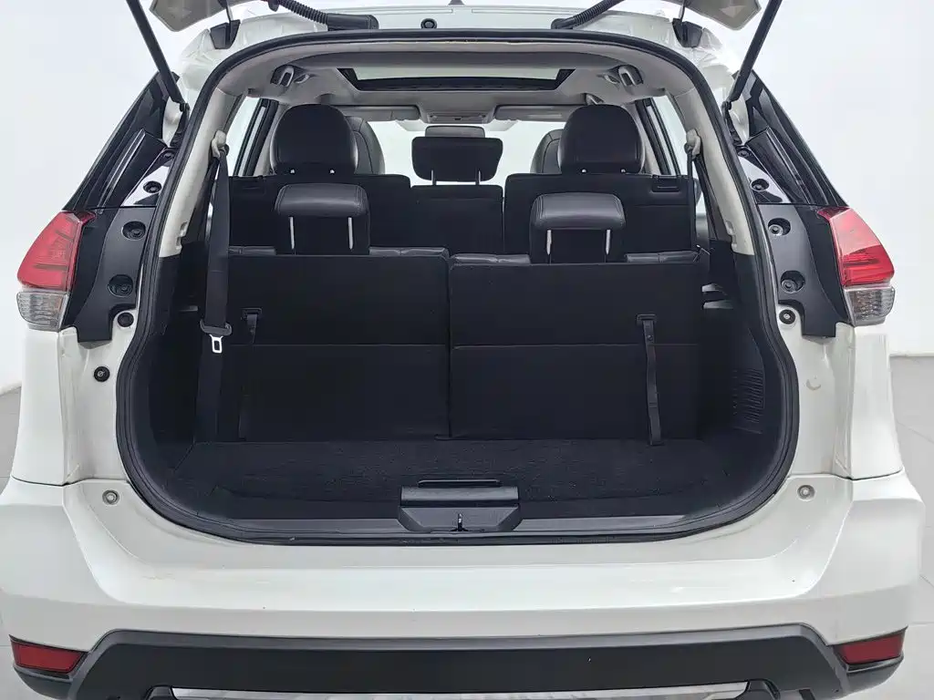 Nissan X-Trail 2018 — фото 16