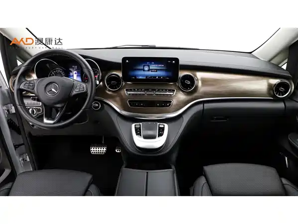 Mercedes-Benz V-Class 2024