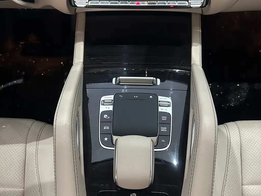 Mercedes-Benz GLE 2020 — фото 9