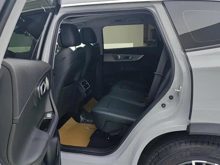 Chery Tiggo 8 PRO 2023 — фото 11