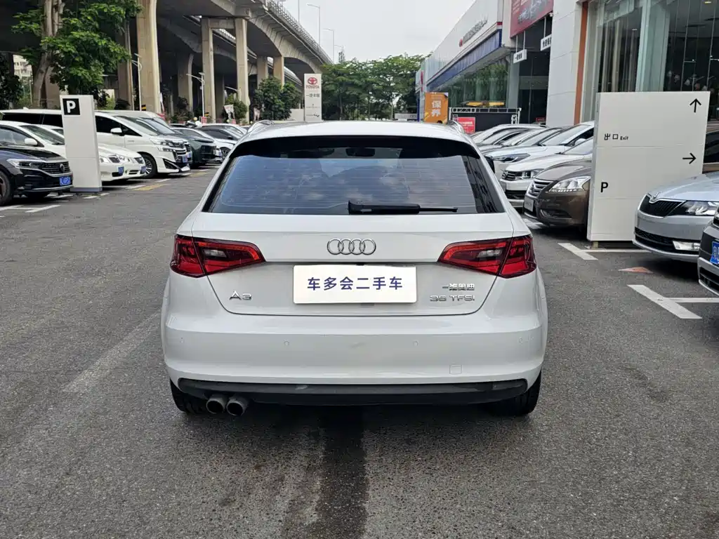 Audi A3 2018 — фото 15