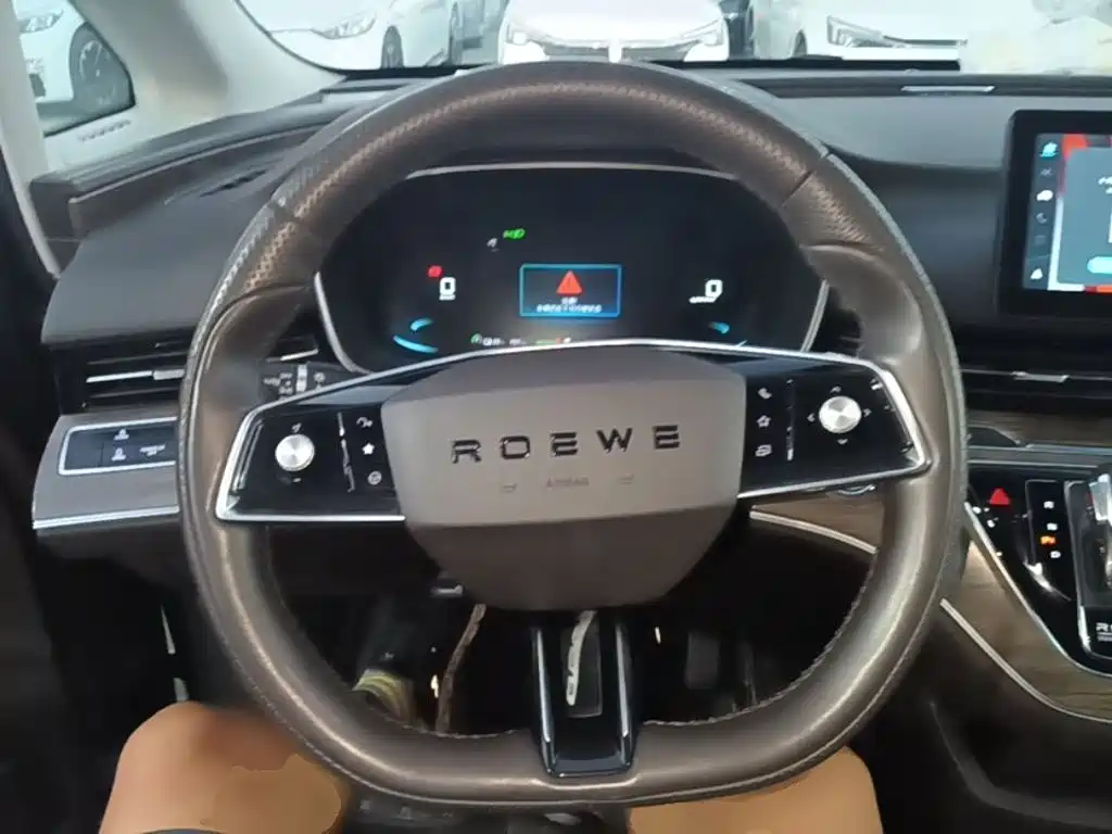 Roewe iMAX8 New Energy 2024 — фото 11