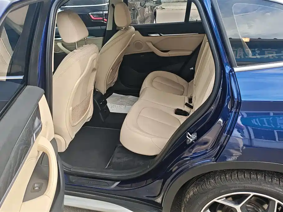 BMW X1 New Energy 2018 — фото 11