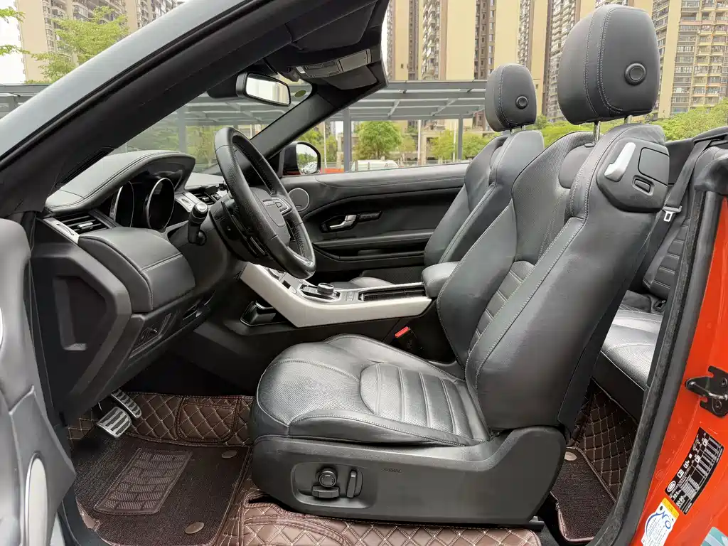 Land Rover Evoque 2019 — фото 11