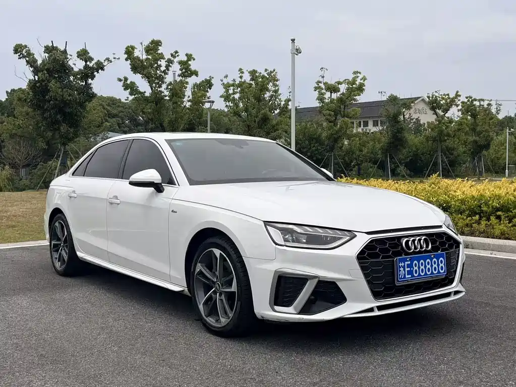 Audi A4L 2020 — фото 3