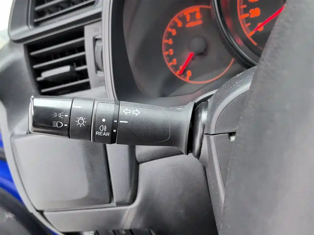 Honda Fit 2015 — фото 21