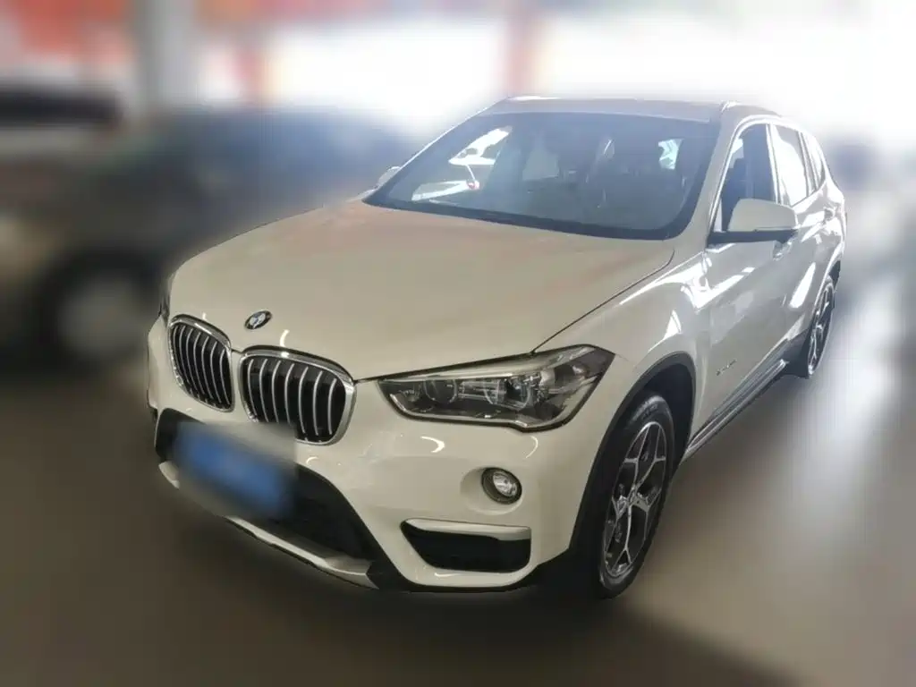 BMW X1 2018 — фото 3