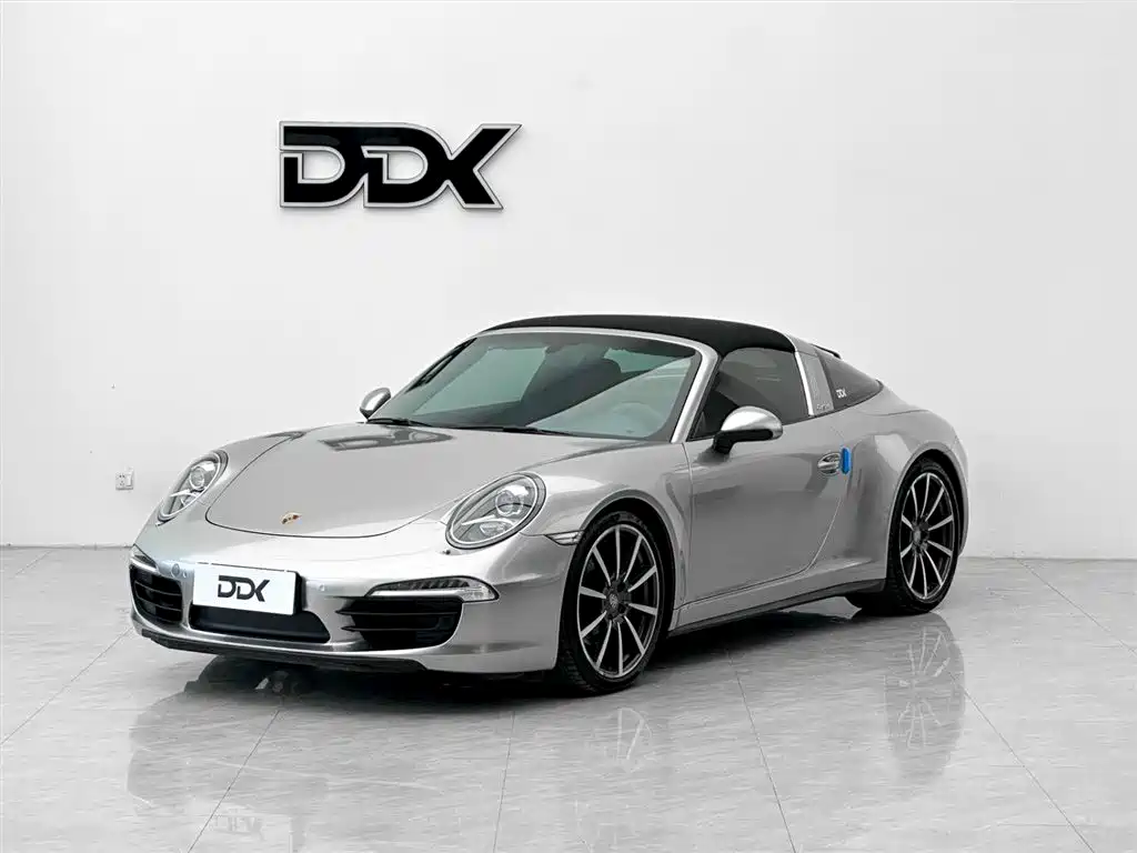 Porsche 911 2015