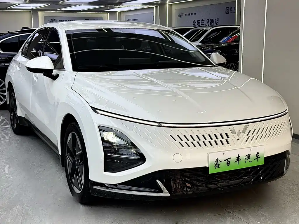 Wuling Starlight 2024