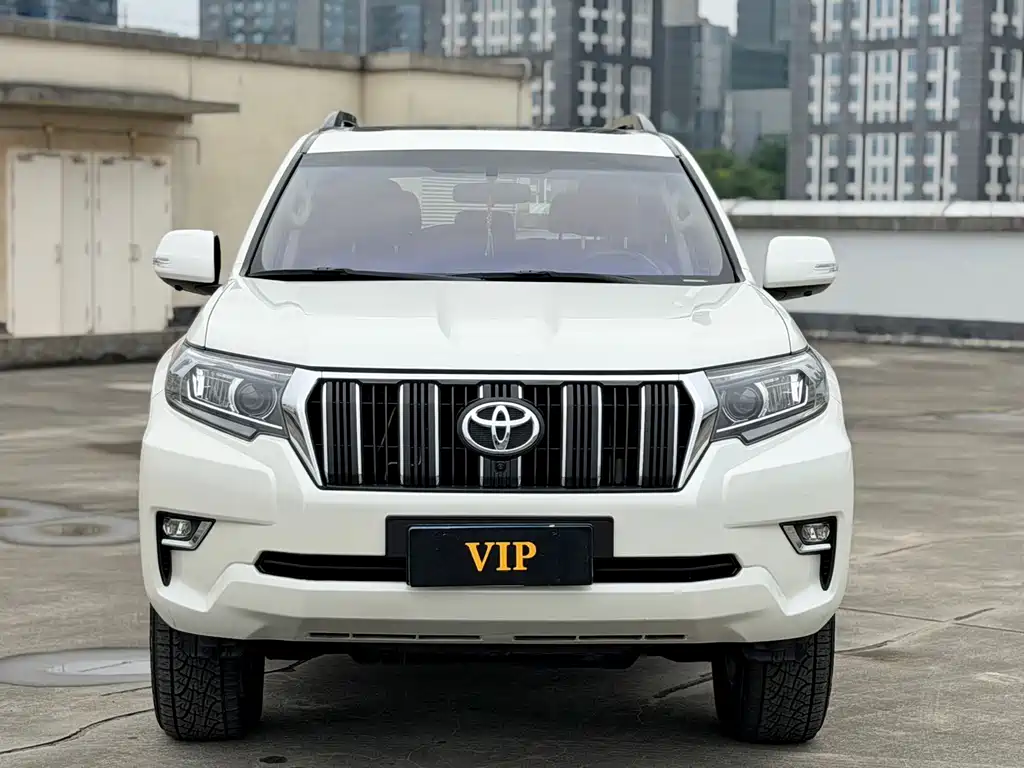 Toyota Prado 2020 — фото 1