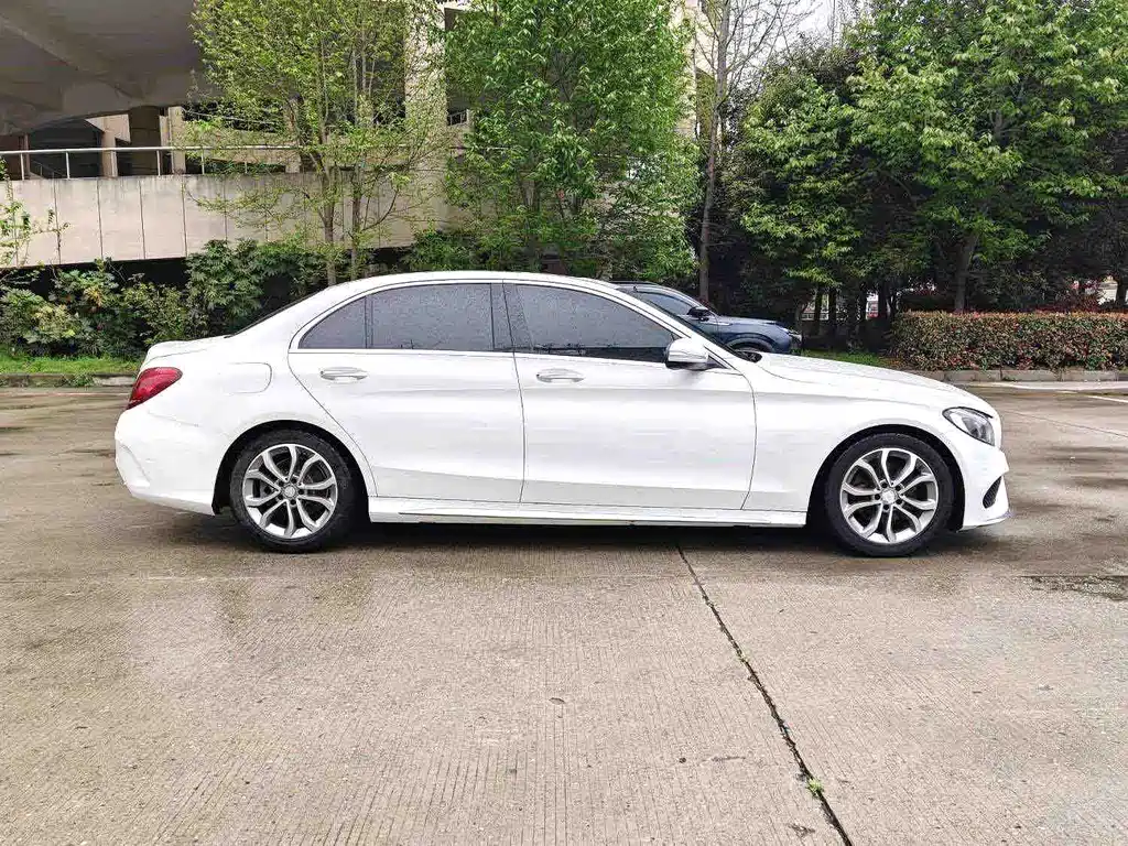 Mercedes-Benz C-Class 2015