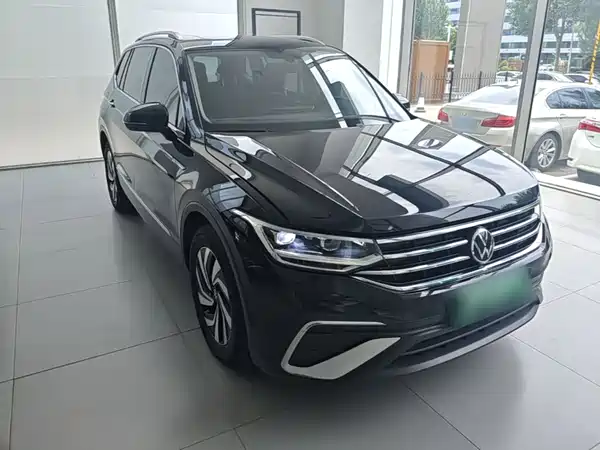 Volkswagen Tiguan L 2022